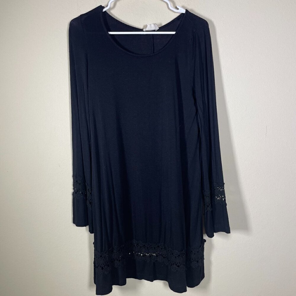 altar'd state Women's LS Black Crochet Floral Bell Sleeves Small Tee Shirt Style
